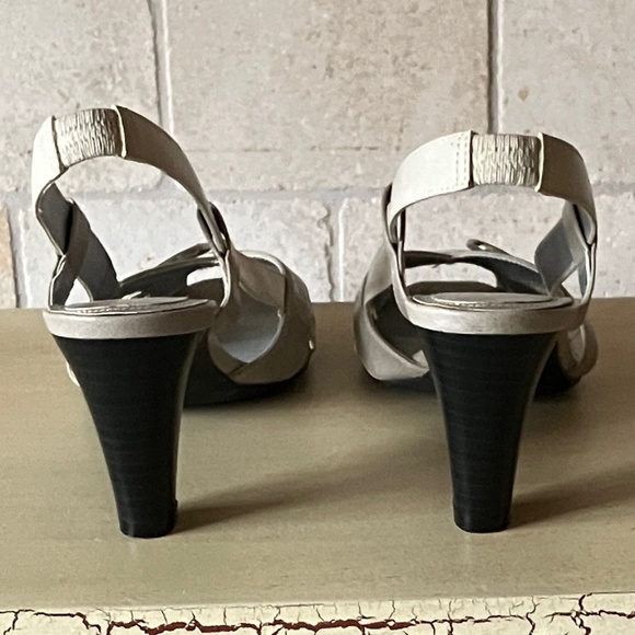 Slingback Heels Pumps Cream Size 7.5 - Picture 15 of 17